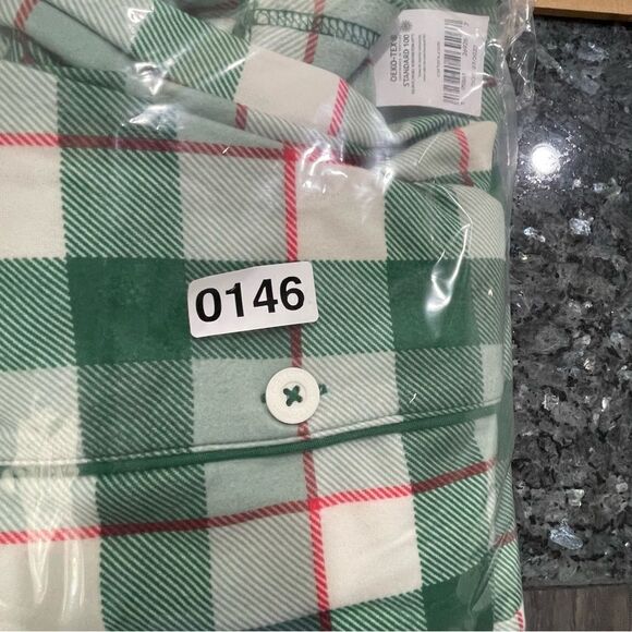 NWT CARTERS ADULT LARGE PLAID PAJAMAS - Picture 13 of 14
